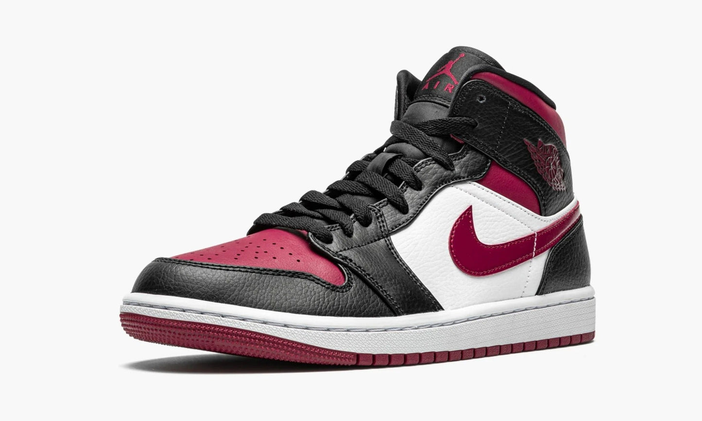 Air Jordan 1 Mid Bred Toe - 554724 066 | The Sortage