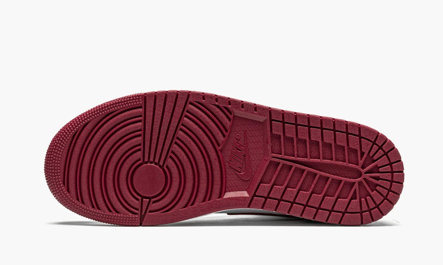 Air Jordan 1 Mid Bred Toe - 554724 066 | The Sortage