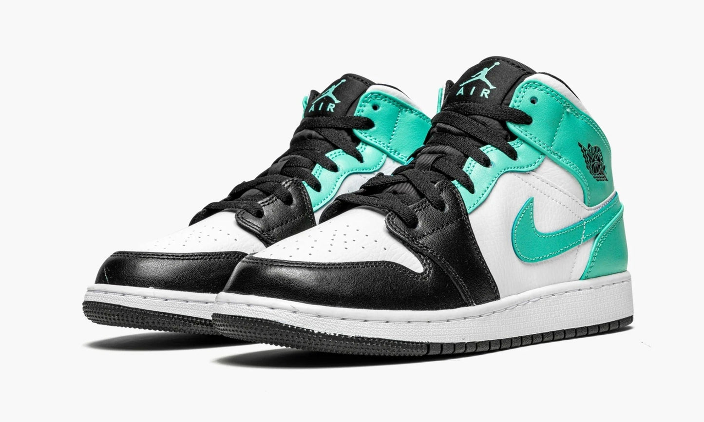 Air Jordan 1 Mid GS Igloo - 554725 132 | The Sortage