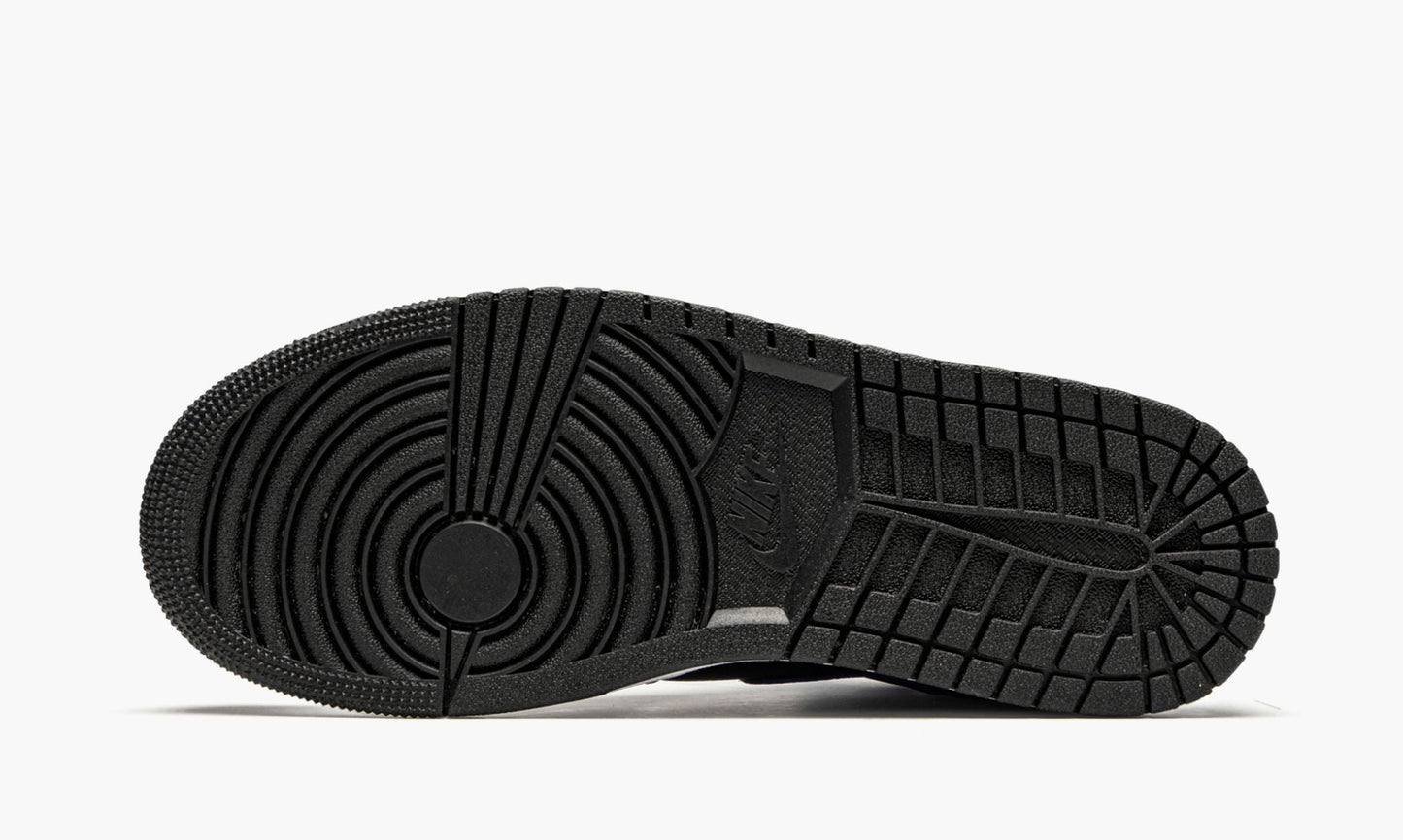 Air Jordan 1 Mid Hyper Royal - 554724 077 | The Sortage