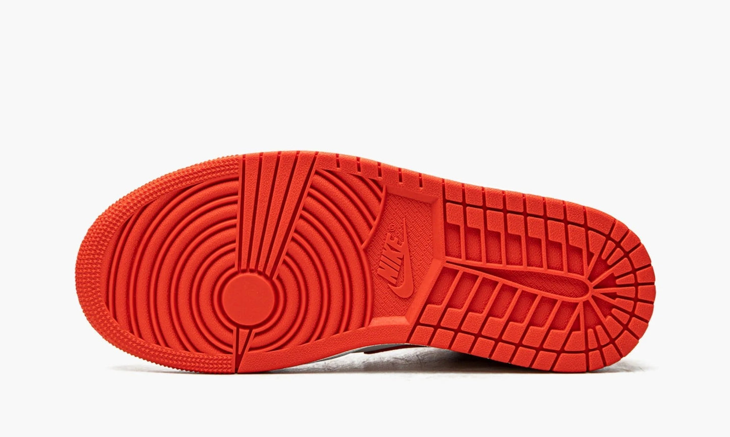 Air Jordan 1 Mid WMNS Syracuse - BQ6472 116 | The Sortage