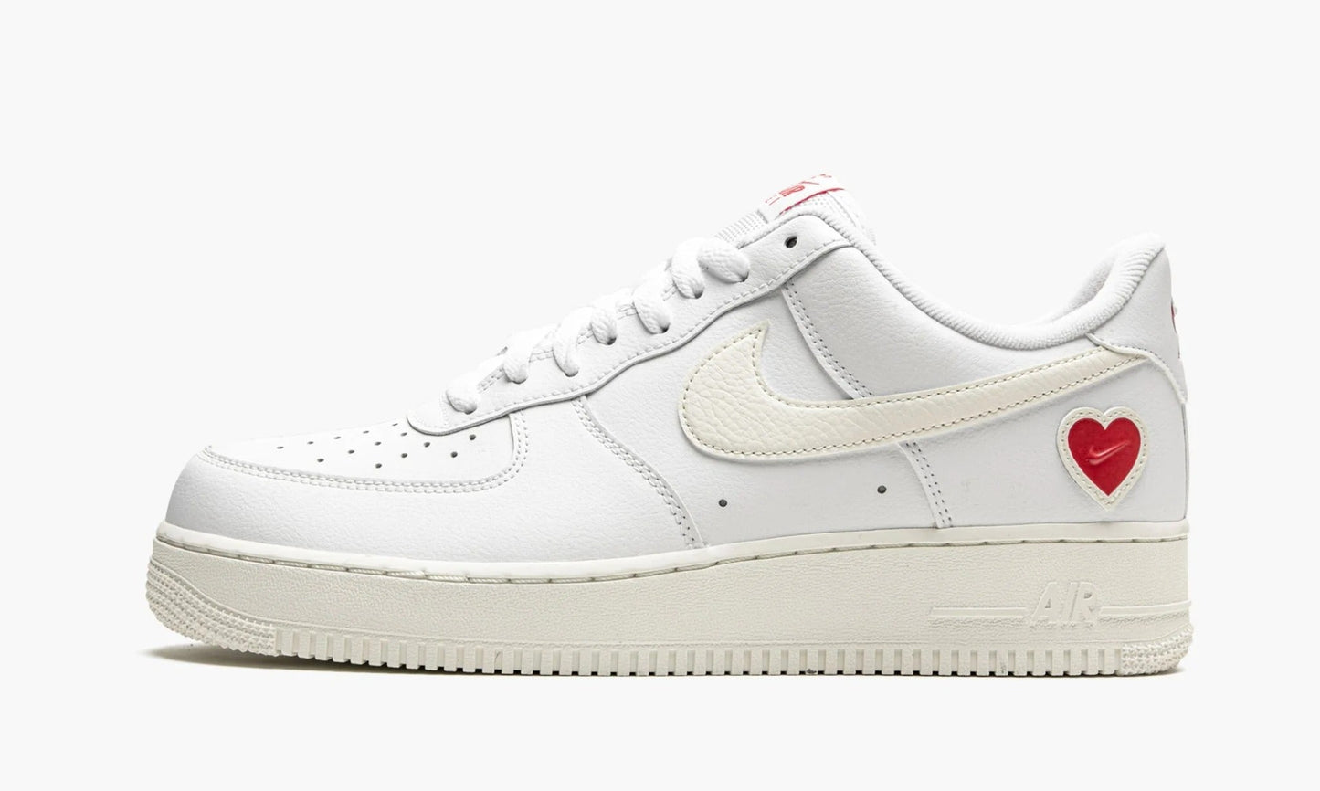 Air Force 1 Low Valentines Day 2021 - DD7117 100 | The Sortage