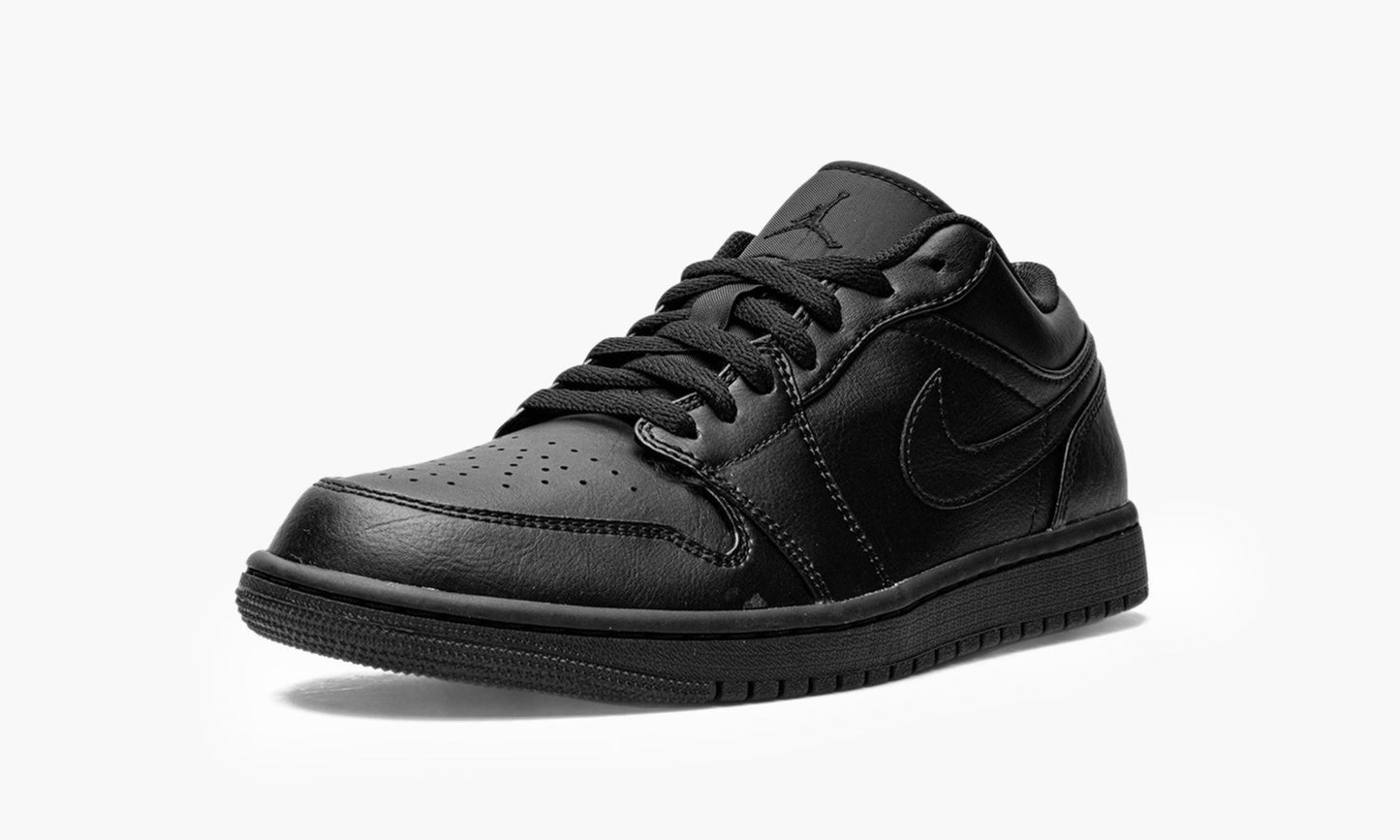 Air Jordan 1 Low Triple Black 2022 - 553558 093 | The Sortage