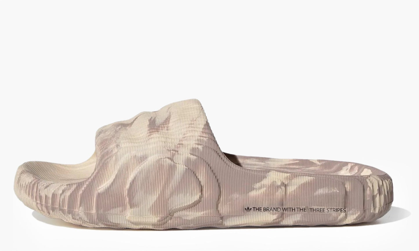 Adilette 22 Slides Sand Strata - HP6516 | The Sortage