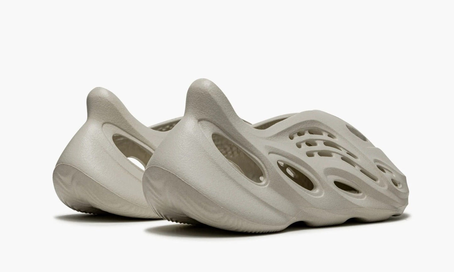 Yeezy Foam RNNR MXT Sand - FY4567 | The Sortage