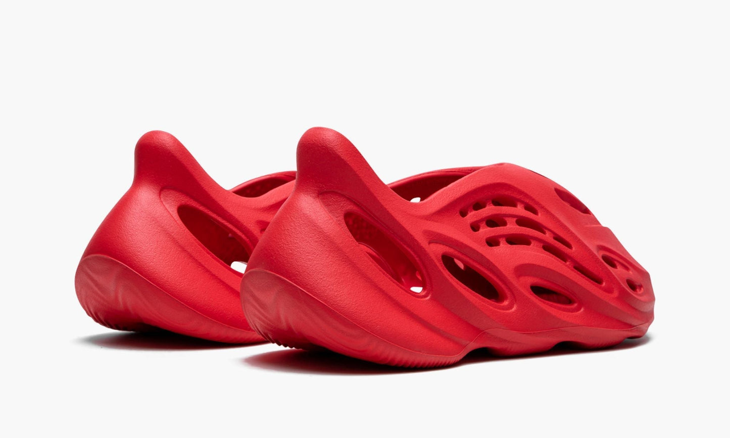 Yeezy Foam RNNR Vermillion - GW3355 | The Sortage