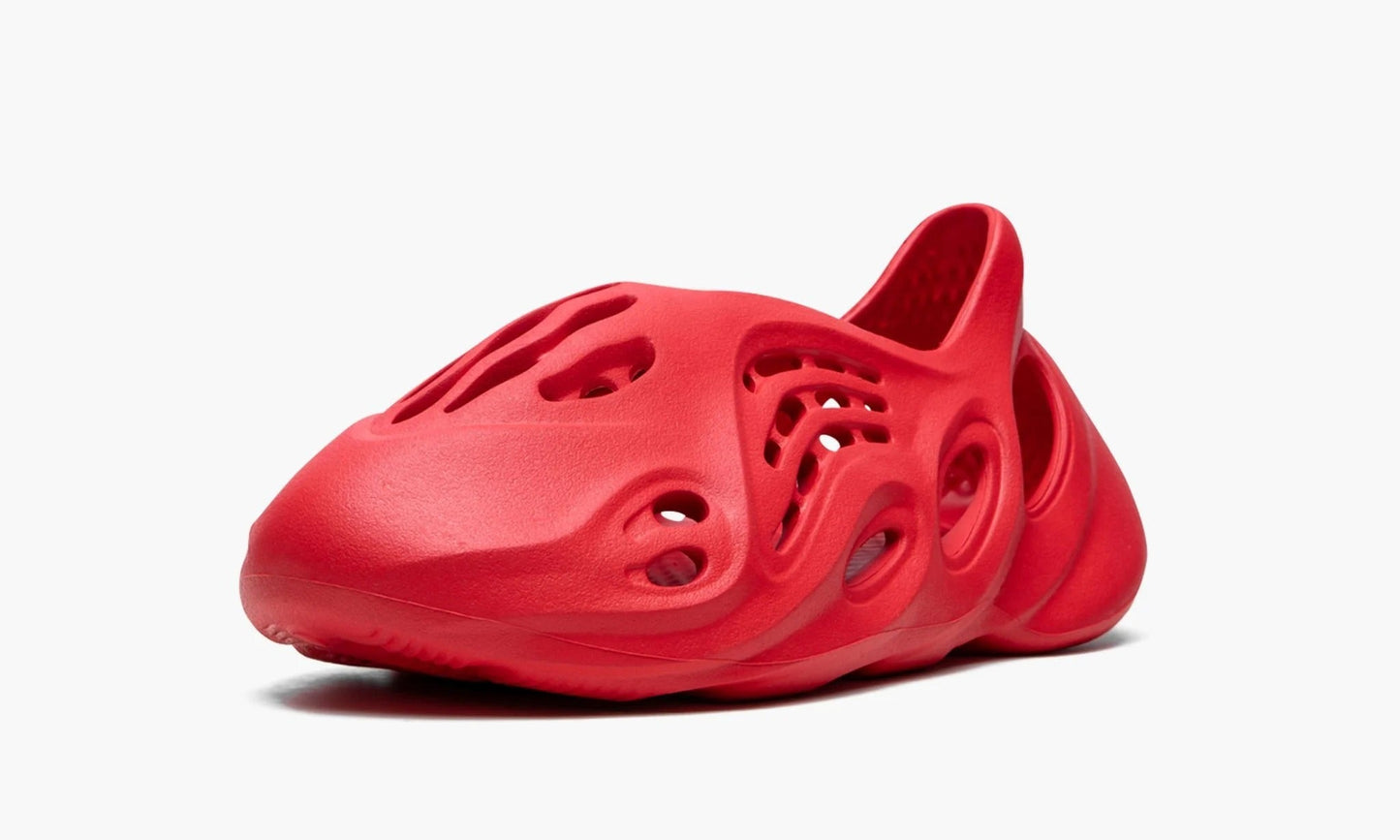 Yeezy Foam RNNR Vermillion - GW3355 | The Sortage
