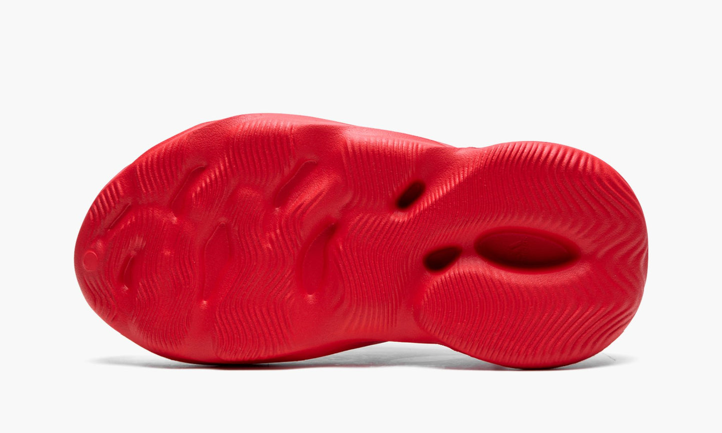 Yeezy Foam RNNR Vermillion - GW3355 | The Sortage
