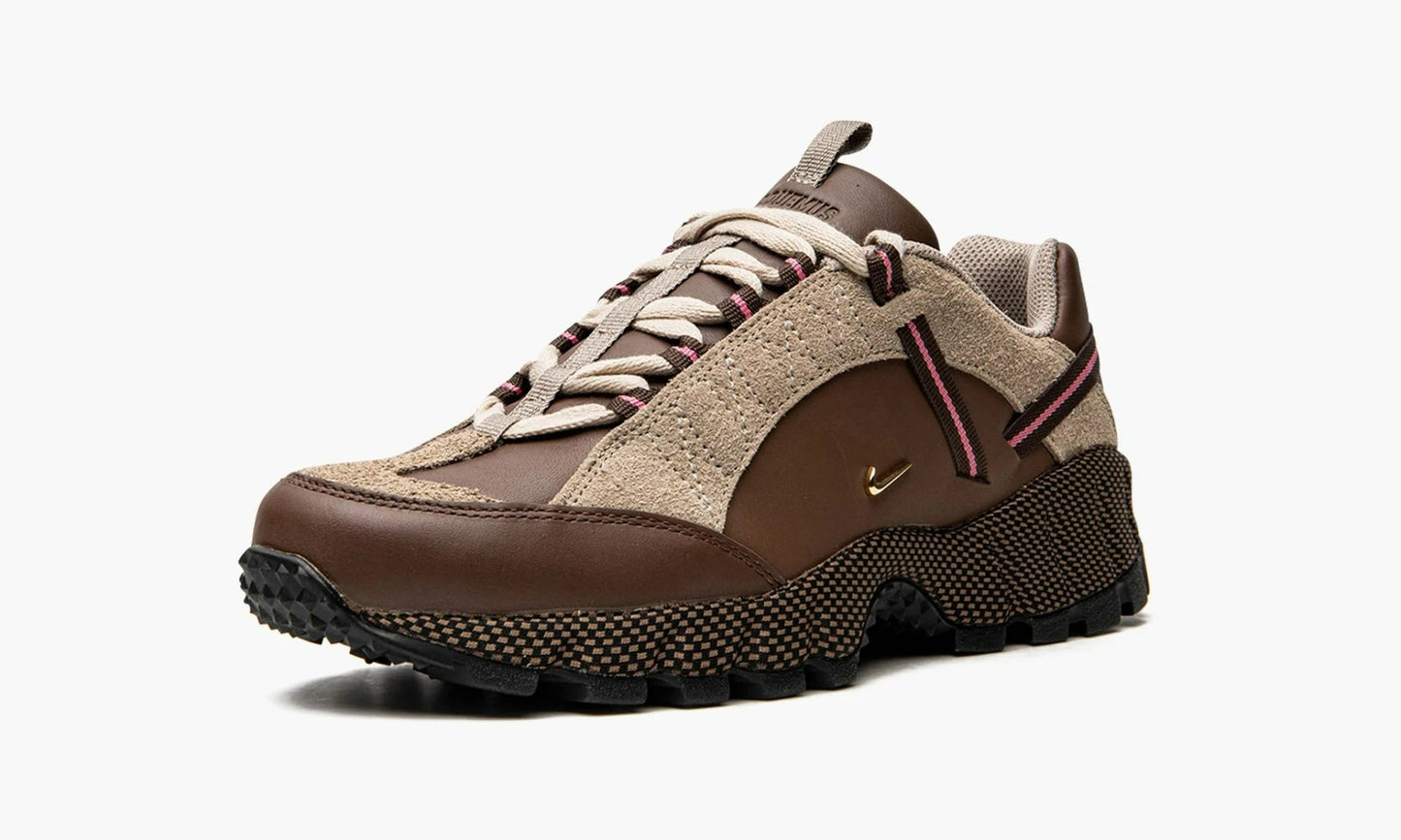 Air Humara LX WMNS Jacquemus Ale Brown Gold - DR0420 200 | The Sortage