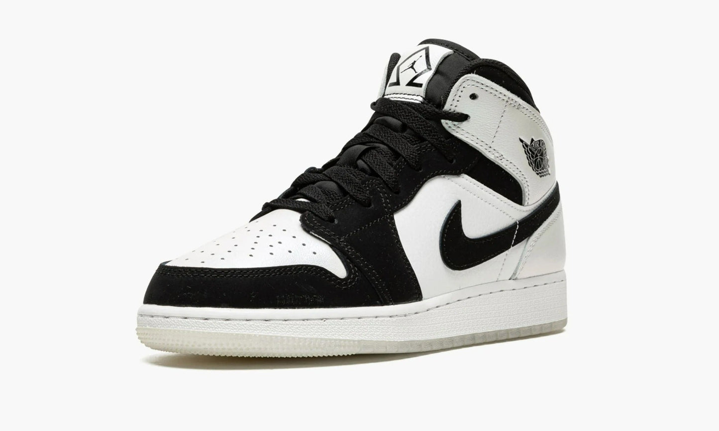 Air Jordan 1 Mid GS Diamond Shorts - DN4321 100 | The Sortage
