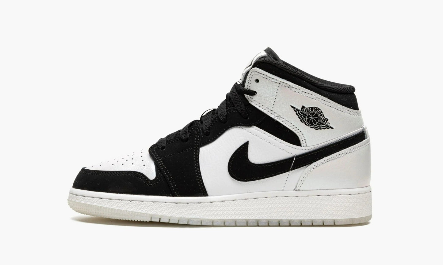 Air Jordan 1 Mid GS Diamond Shorts - DN4321 100 | The Sortage