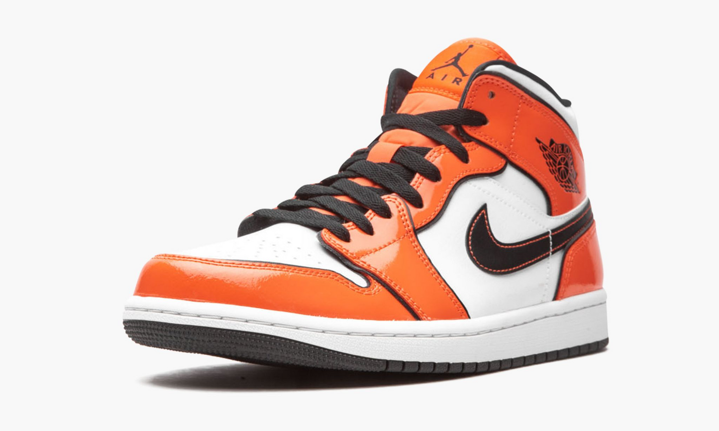 Air Jordan 1 Mid SE Turf Orange - DD6834 802 | The Sortage