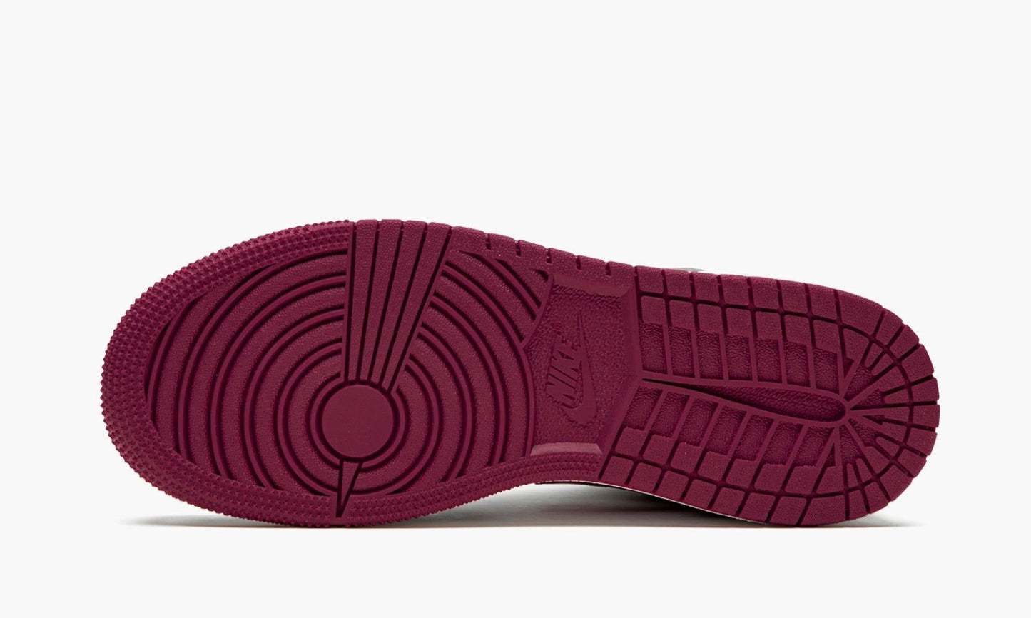Air Jordan 1 Mid GS BRED TOE - 554725 066 | The Sortage