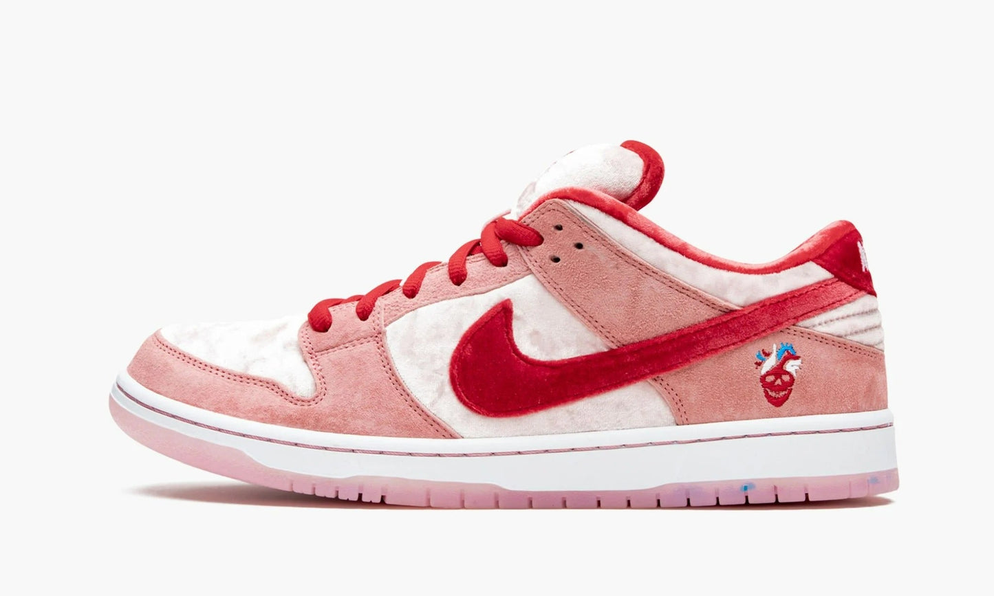SB Dunk Low Pro StrangeLove - CT2552 800 | The Sortage