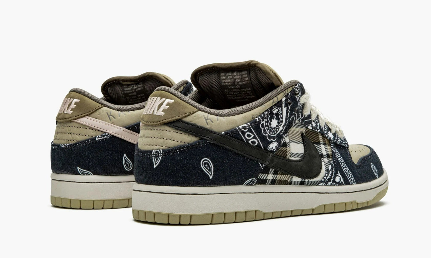 SB Dunk Low Travis Scott - CT5053 001 | The Sortage