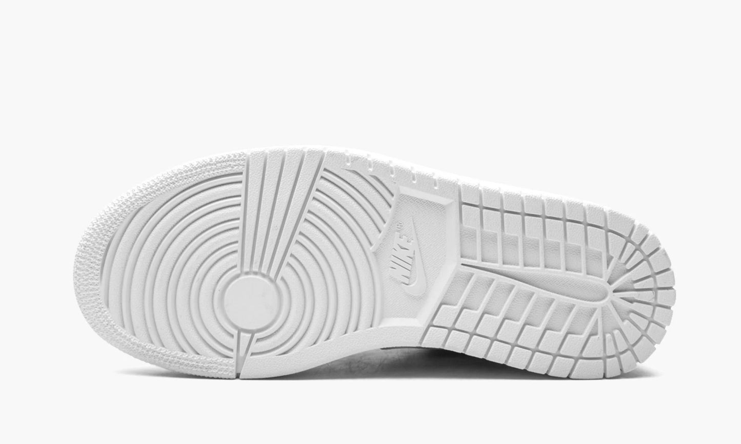Air Jordan 1 Low WMNS Panda - DC0774 100 | The Sortage