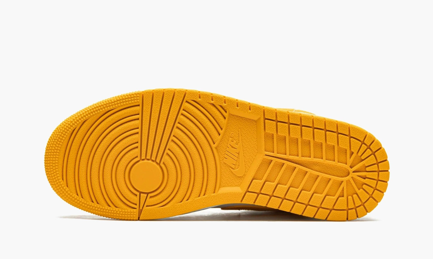 Air Jordan 1 Mid WMNS White University Gold - BQ6472 117 | The Sortage