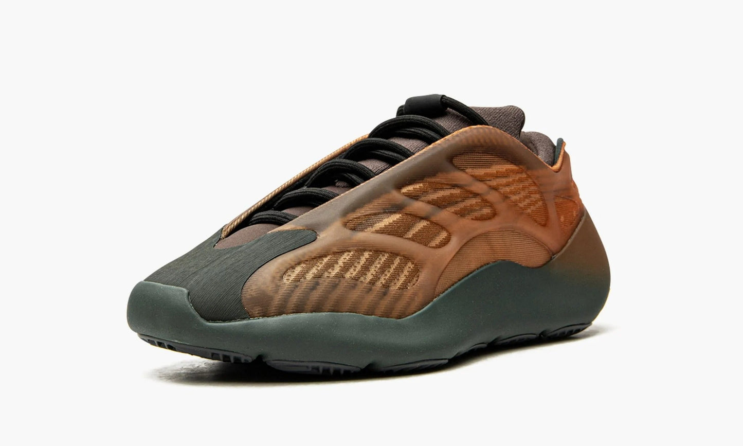 Yeezy 700 V3 Copper Fade - GY4109 | The Sortage