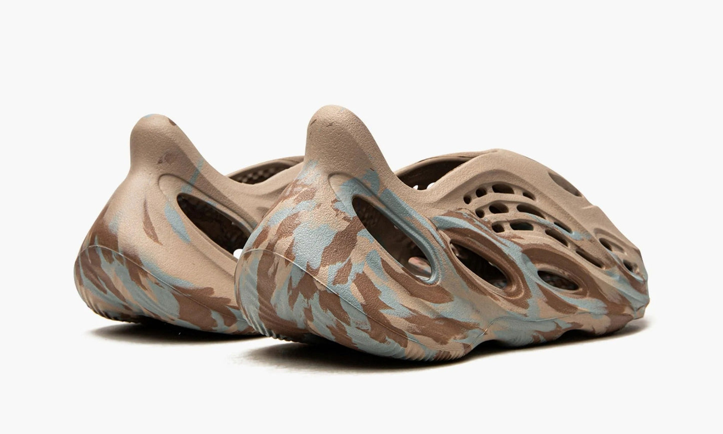 Yeezy Foam RNNR MX Sand Grey - GY3969 | The Sortage