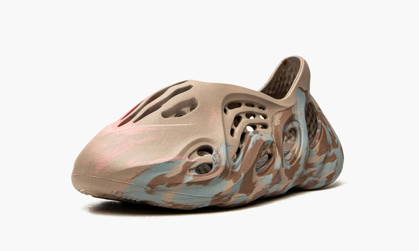 Yeezy Foam RNNR MX Sand Grey - GY3969 | The Sortage