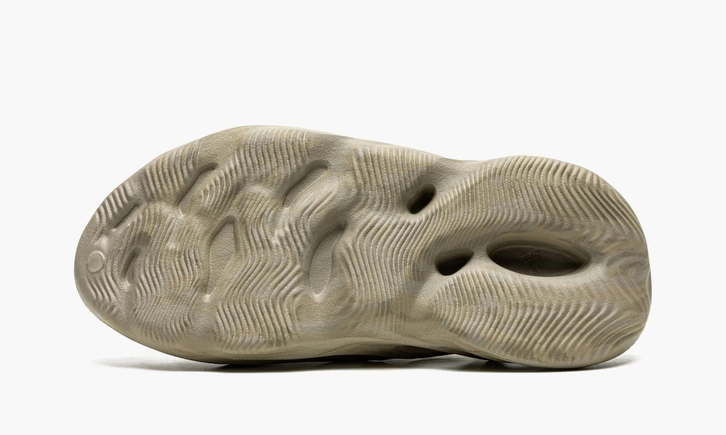 Yeezy Foam RNNR Stone Sage - GX4472 | The Sortage