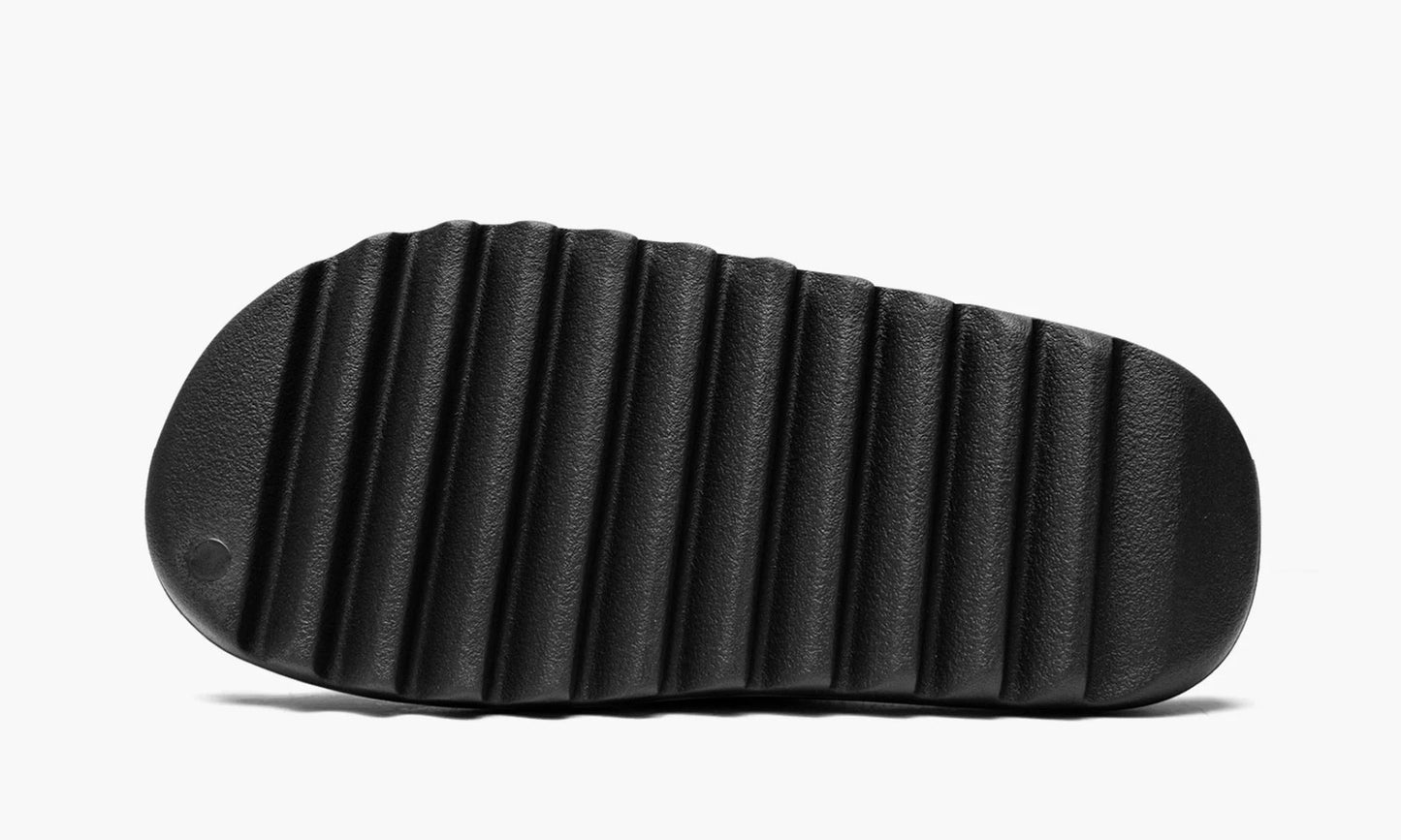 Yeezy Slide Onyx - HQ6448 | The Sortage