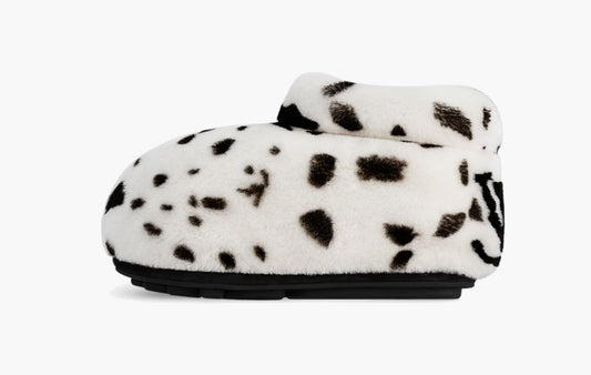 Louis Vuitton LV Footprint Low Boot White Black - 1ADEOG | Sortage.