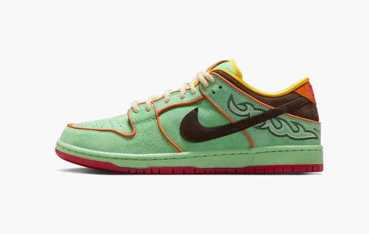SB Dunk Low SB "Rodeo Tourmaline"
