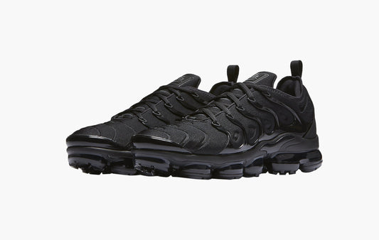 Air VaporMax "Triple Black"