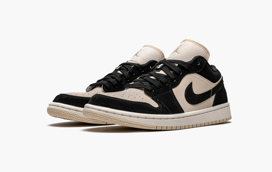 Jordan 1 Low WMNS "Black Guava Ice"
