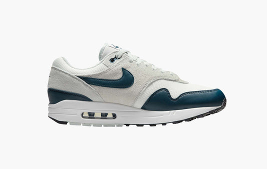 Air Max 1 Essential "Summit White Armory Navy"