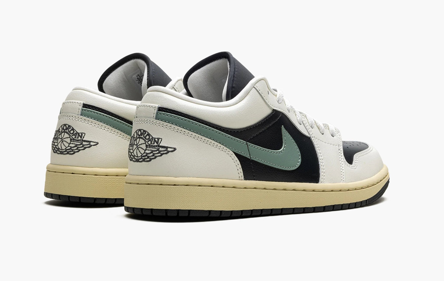 Air Jordan 1 Low WMNS "Jade Smoke"