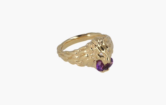Gucci Diamond Amethyst Lion Head Ring Gold | The Sortage