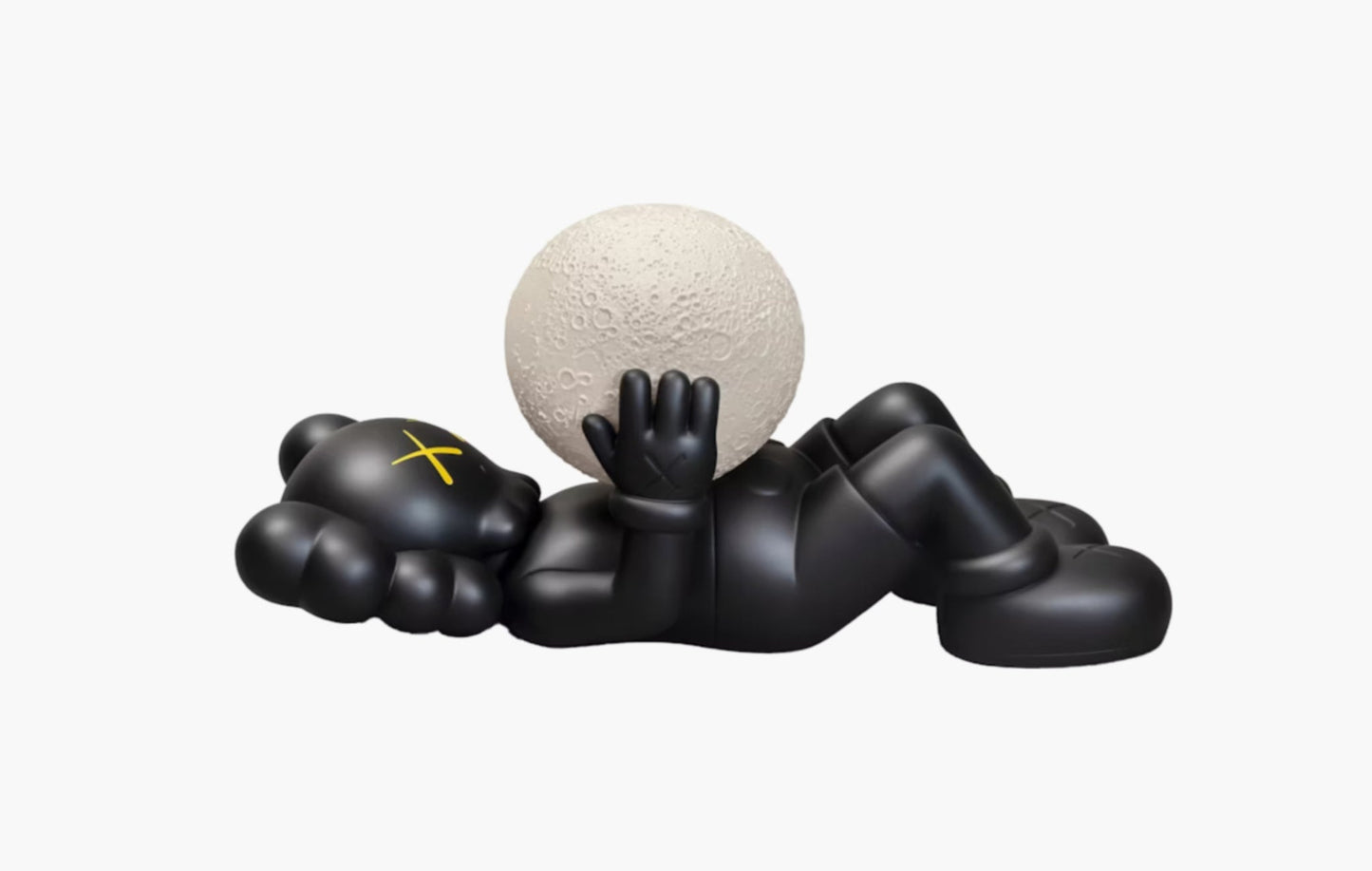 Holiday Shanghai Vinyl Figure "Black"