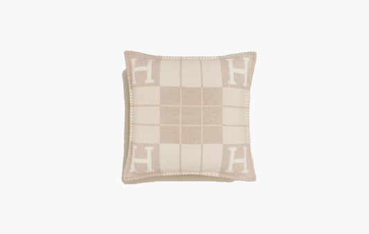 Hermes Avalon III Pillow Small Model "Coco Camomille"