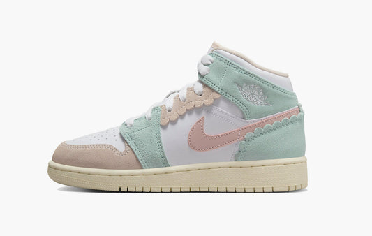 Air Jordan 1 Mid SE GS Pink Oxford - DZ5361 100 | The Sortage