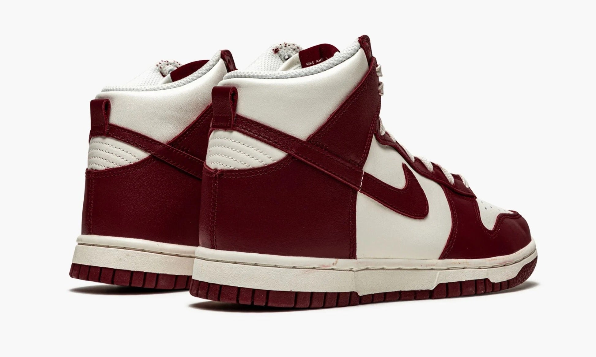 Dunk High Sail Team Red - DD1869 101 | The Sortage