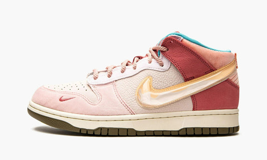 Dunk Mid Social Status Free Lunch Strawberry Milk - DJ1173 600
