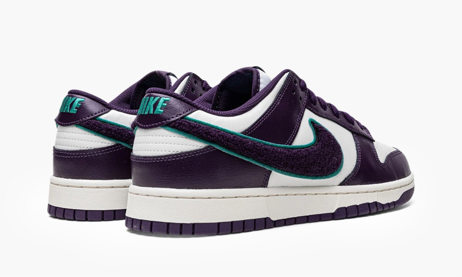 Dunk Low Chenille Swoosh Sail Grand Purple - DQ7683 100 | The Sortage