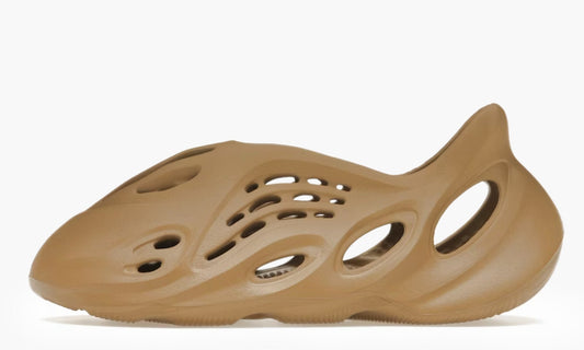 Adidas Yeezy Foam RNR Clay Taupe - GV6842 | The Sortage
