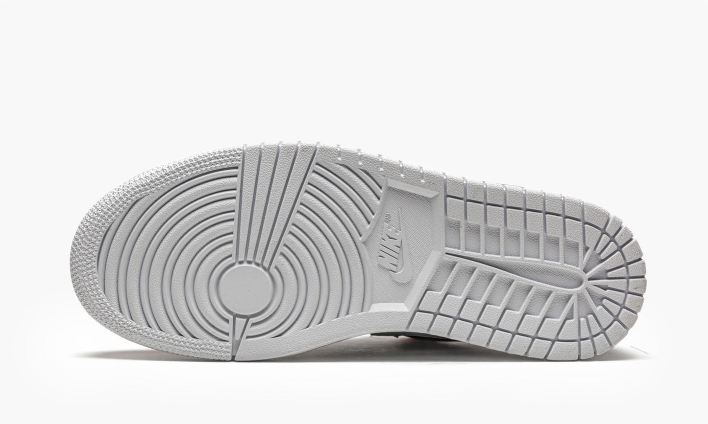Air Jordan 1 Low WMNS Chicago Flip - DC0774 603 | The Sortage