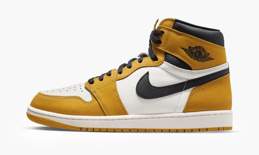 Air Jordan 1 Retro High OG Yellow Ochre - DZ5485 701 | The Sortage