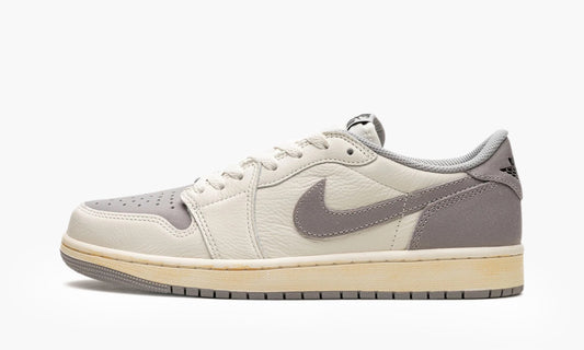 Air Jordan 1 Retro Low OG Atmosphere Grey - CZ0790 101 | The Sortage