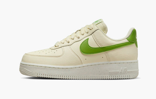Nike Air Force 1 Low '07 SE WMNS Coconut Milk Chlorophyll - DV3808 102 | Sortage