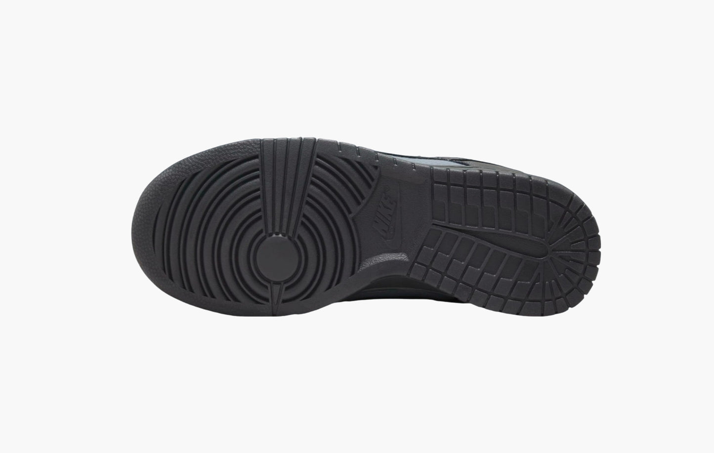 Dunk Low Retro SE "Off Noir Smoke Grey"