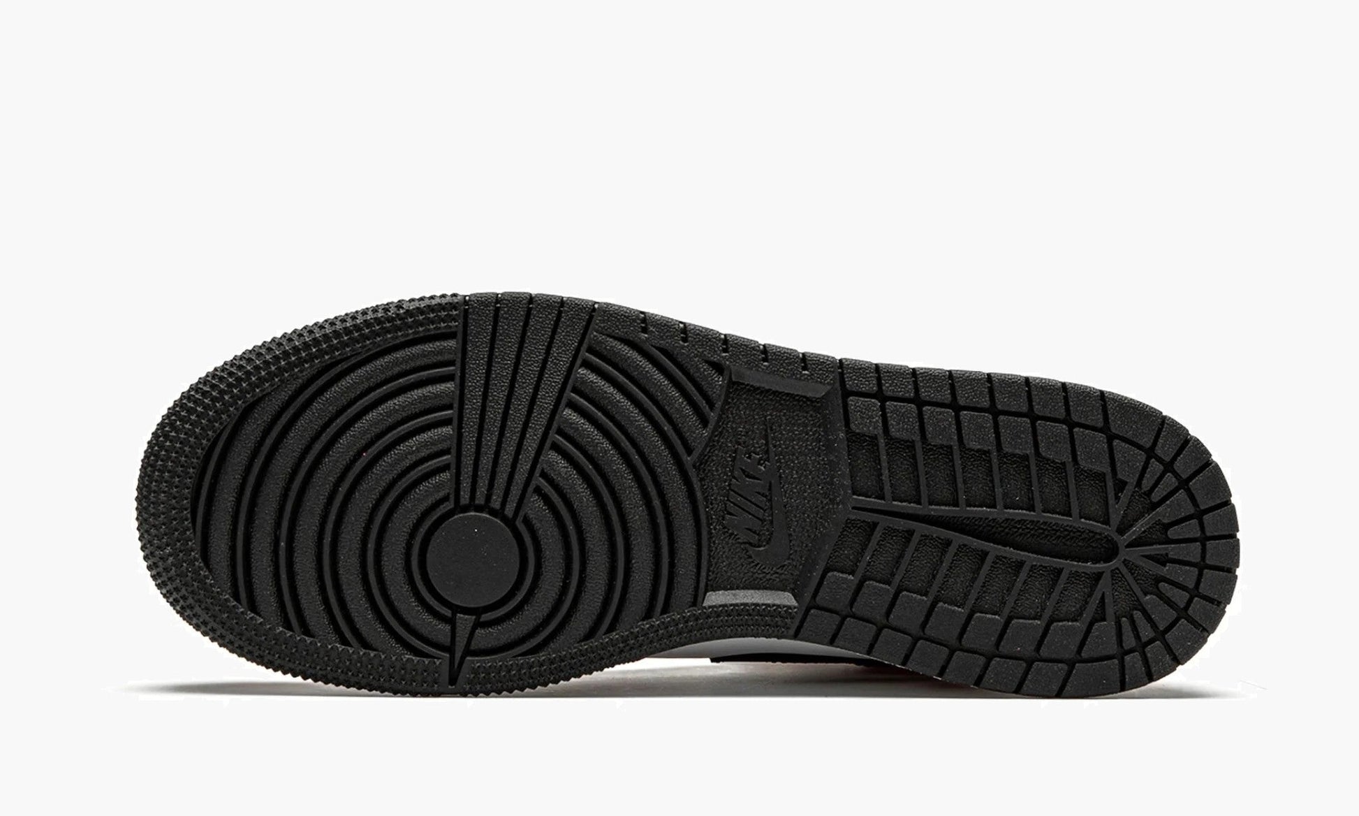 Air Jordan 1 Mid GS Chicago Black Toe - 554725 069 | The Sortage