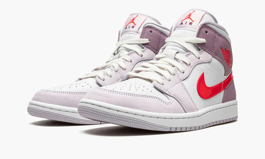 Air Jordan 1 Mid WMNS Valentine’s Day 2022 - DR0174 500