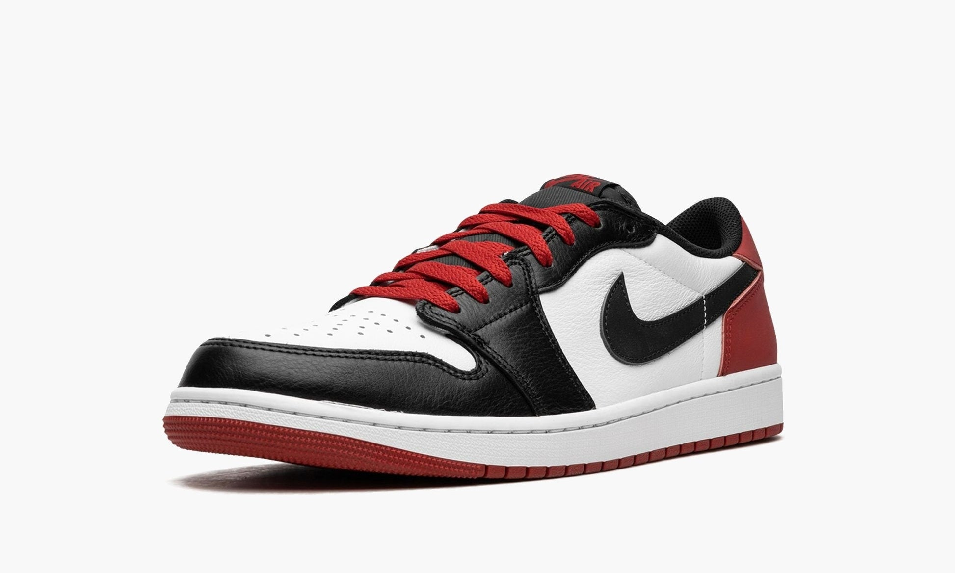 Air Jordan 1 Retro Low OG Black Toe 2023 - CZ0790 106 | The Sortage