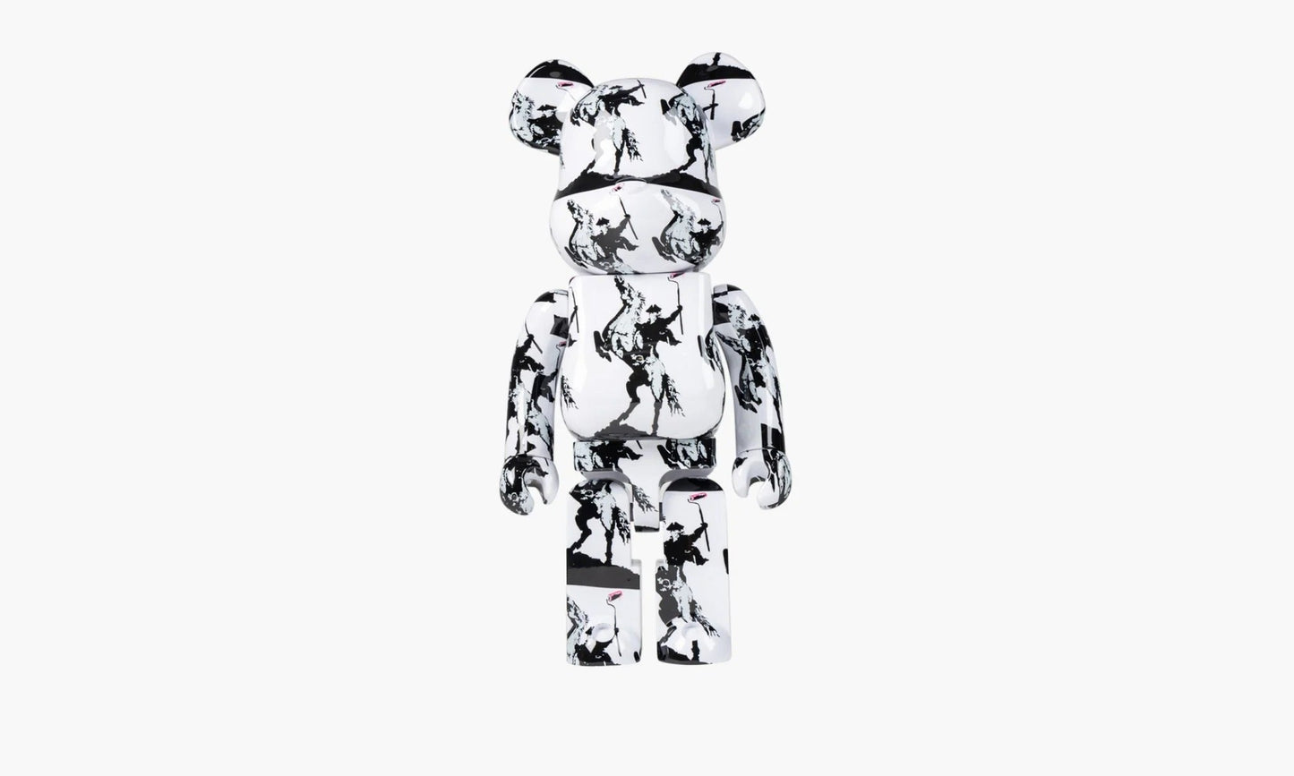 Bearbrick Highwayman 1000% | The Sortage