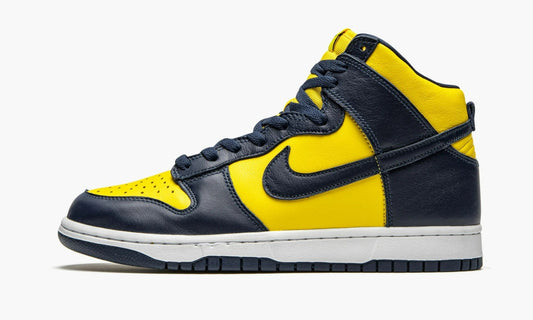 Dunk High Michigan - CZ8149 700 | The Sortage